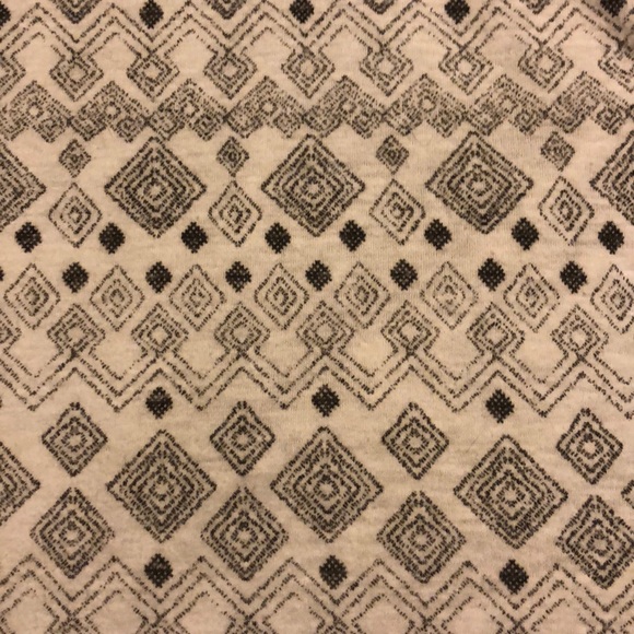 Aeropostale t shirt - Picture 3 of 3